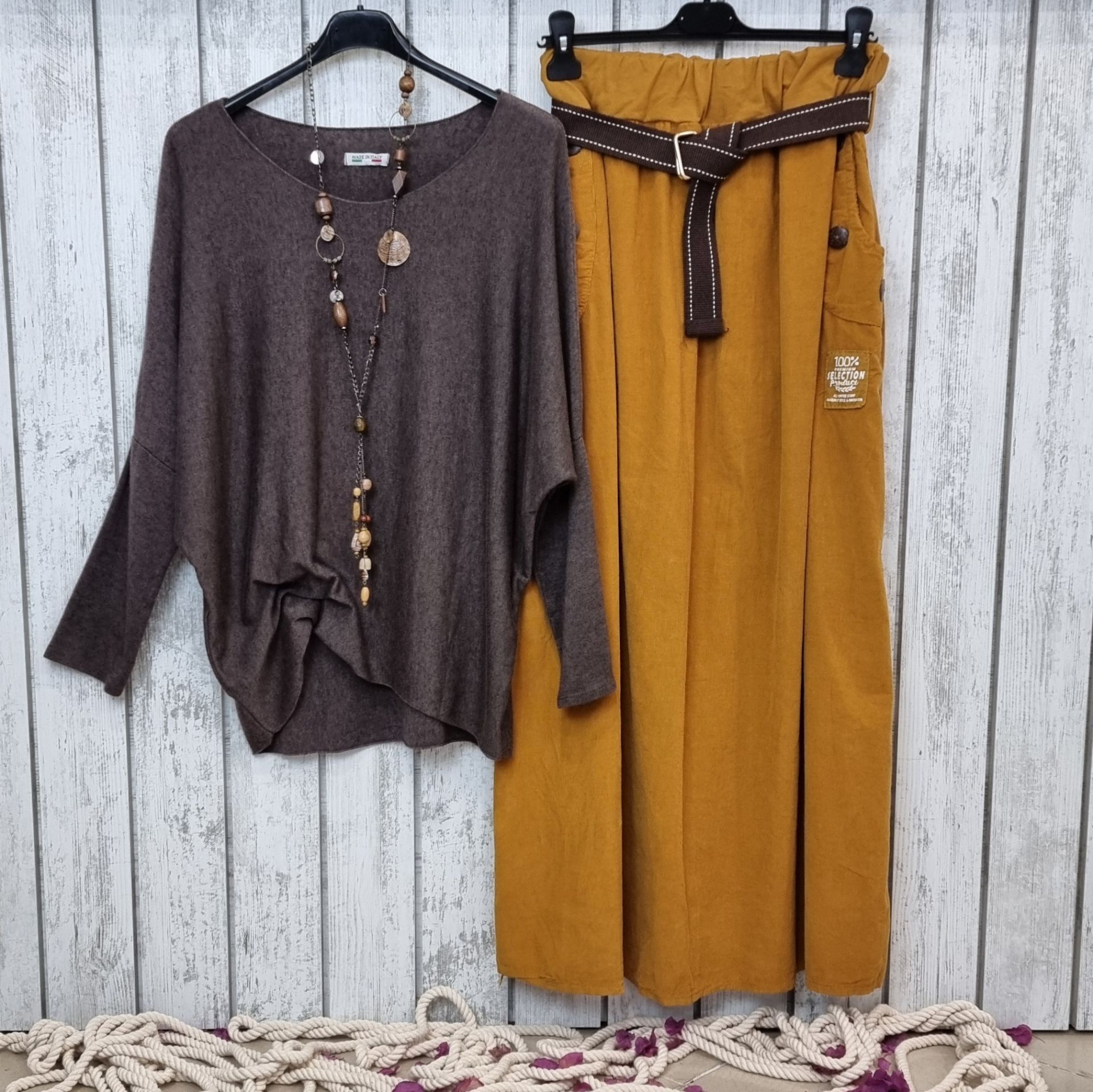 Bol Kesim Kadife Uzun Etek Hardal