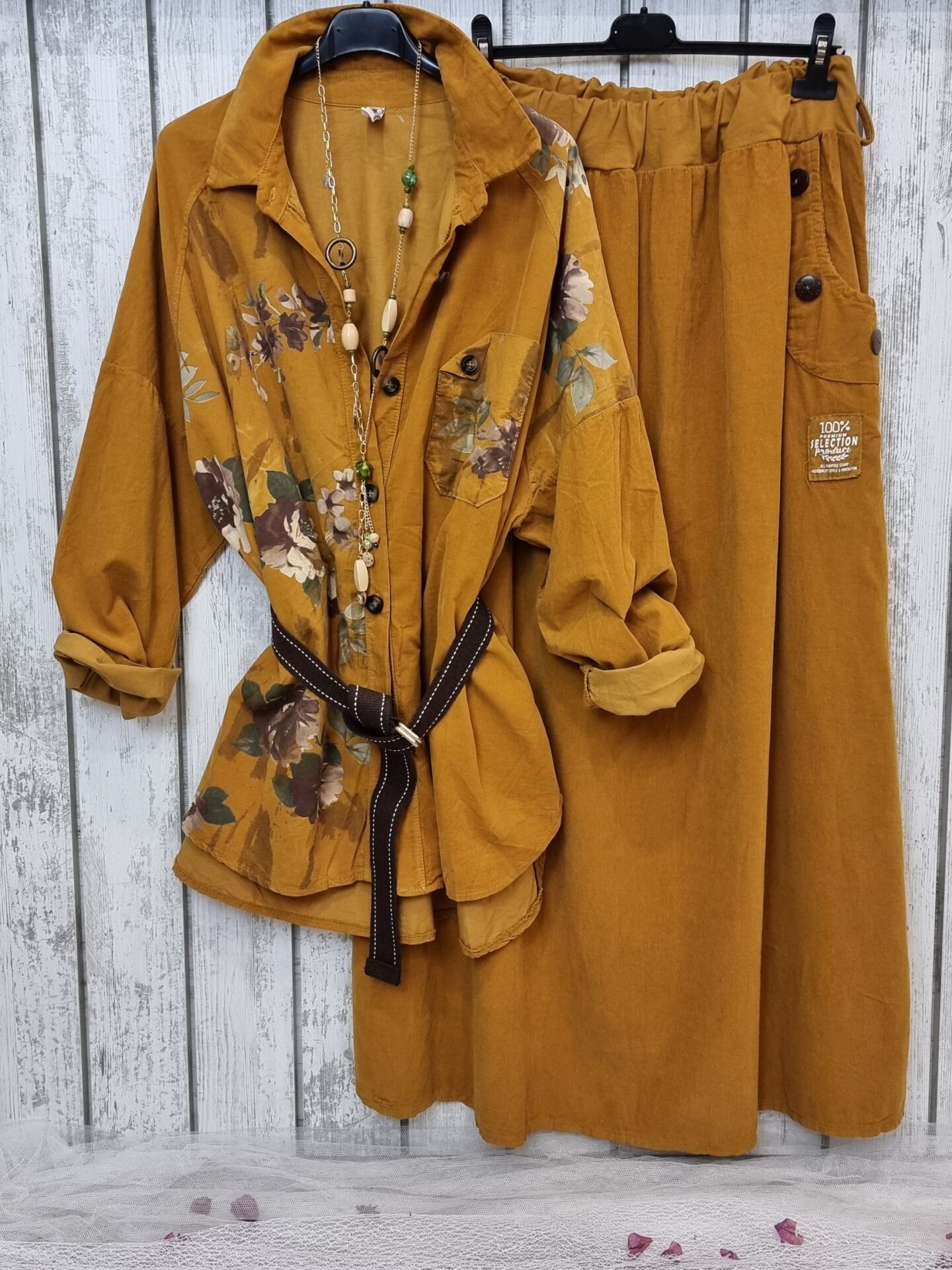 Bol Kesim Kadife Uzun Etek Hardal