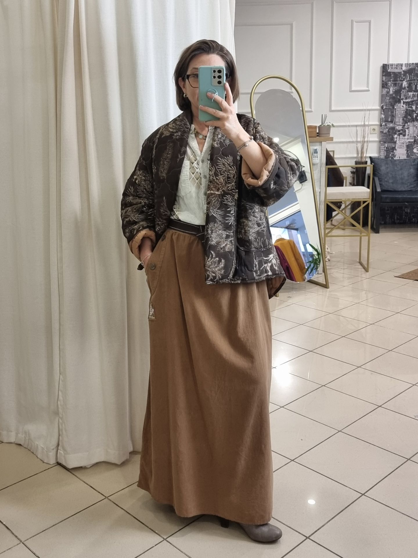 Bol Kesim Kadife Uzun Etek Camel