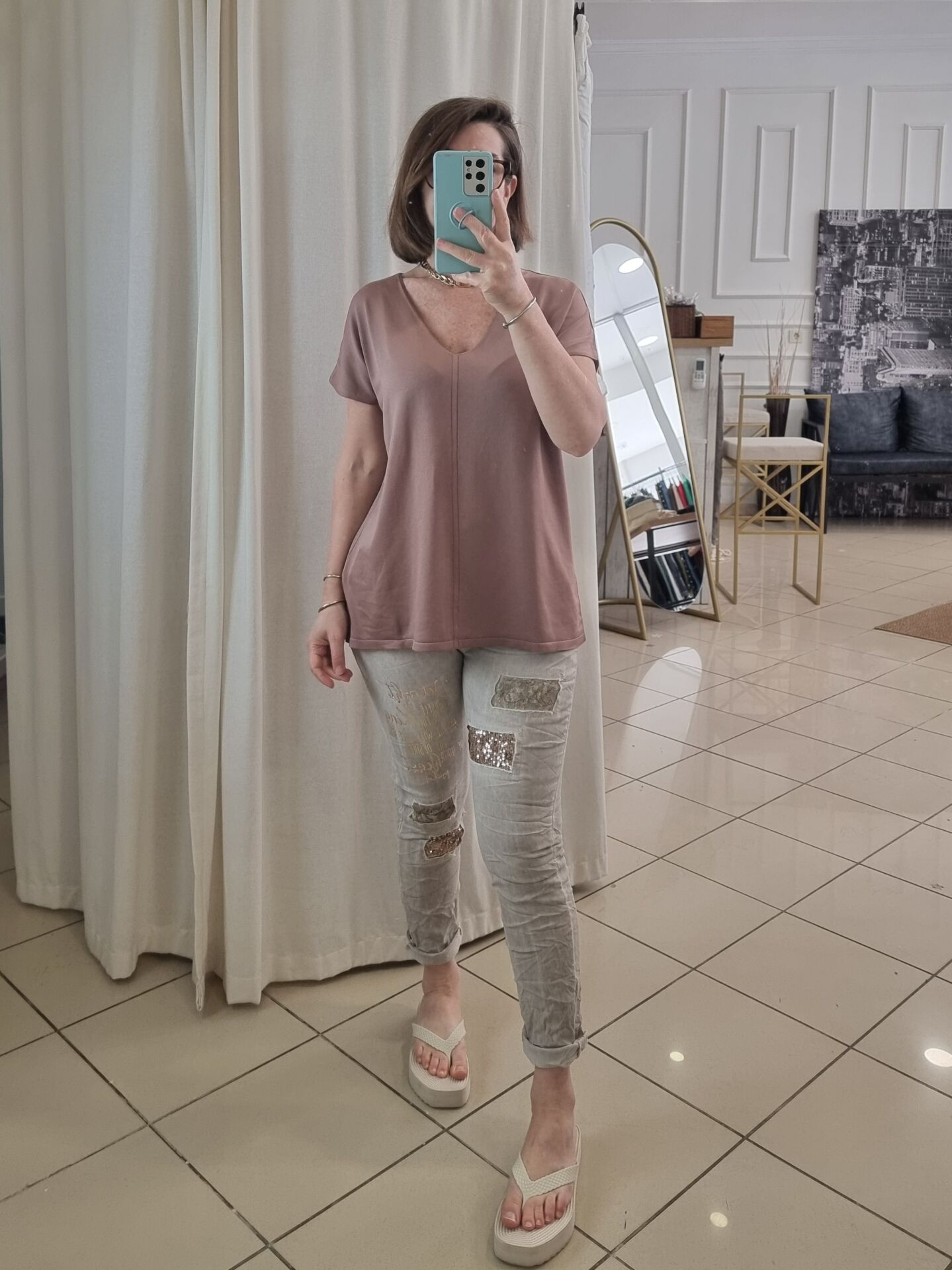 Yumuşak Triko V Yaka Tişört Kahve