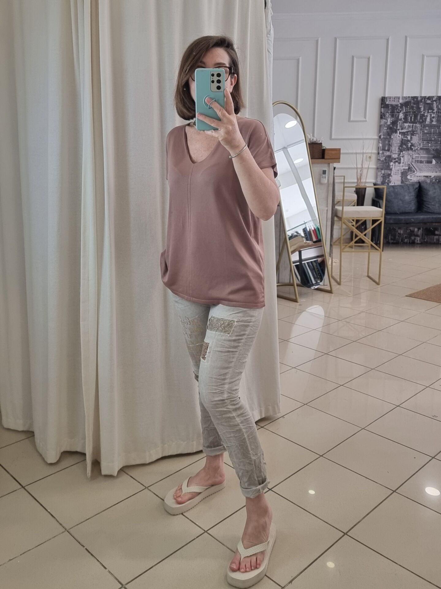 Yumuşak Triko V Yaka Tişört Kahve