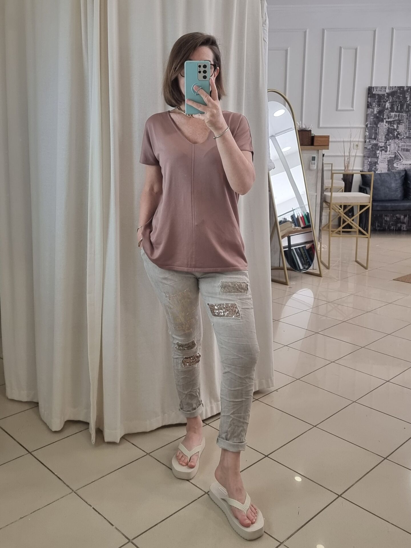 Yumuşak Triko V Yaka Tişört Kahve