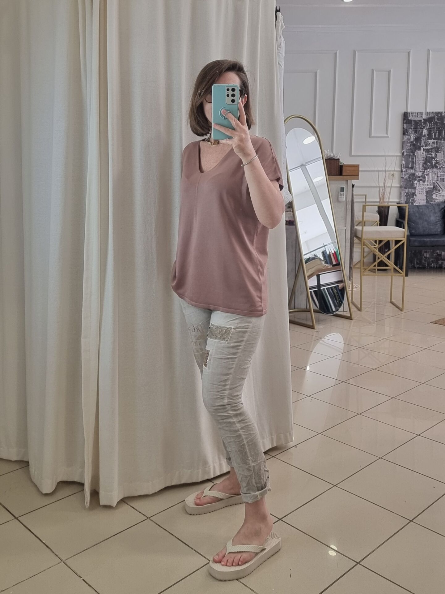 Yumuşak Triko V Yaka Tişört Kahve