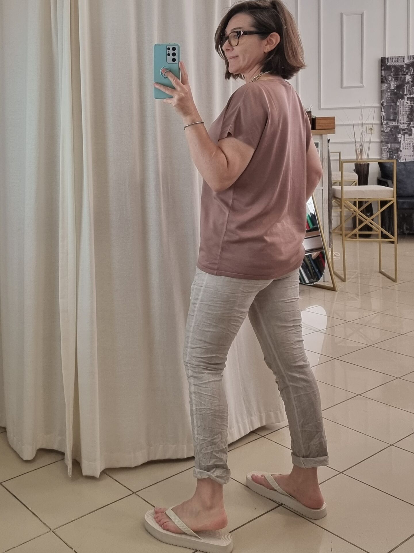 Yumuşak Triko V Yaka Tişört Kahve