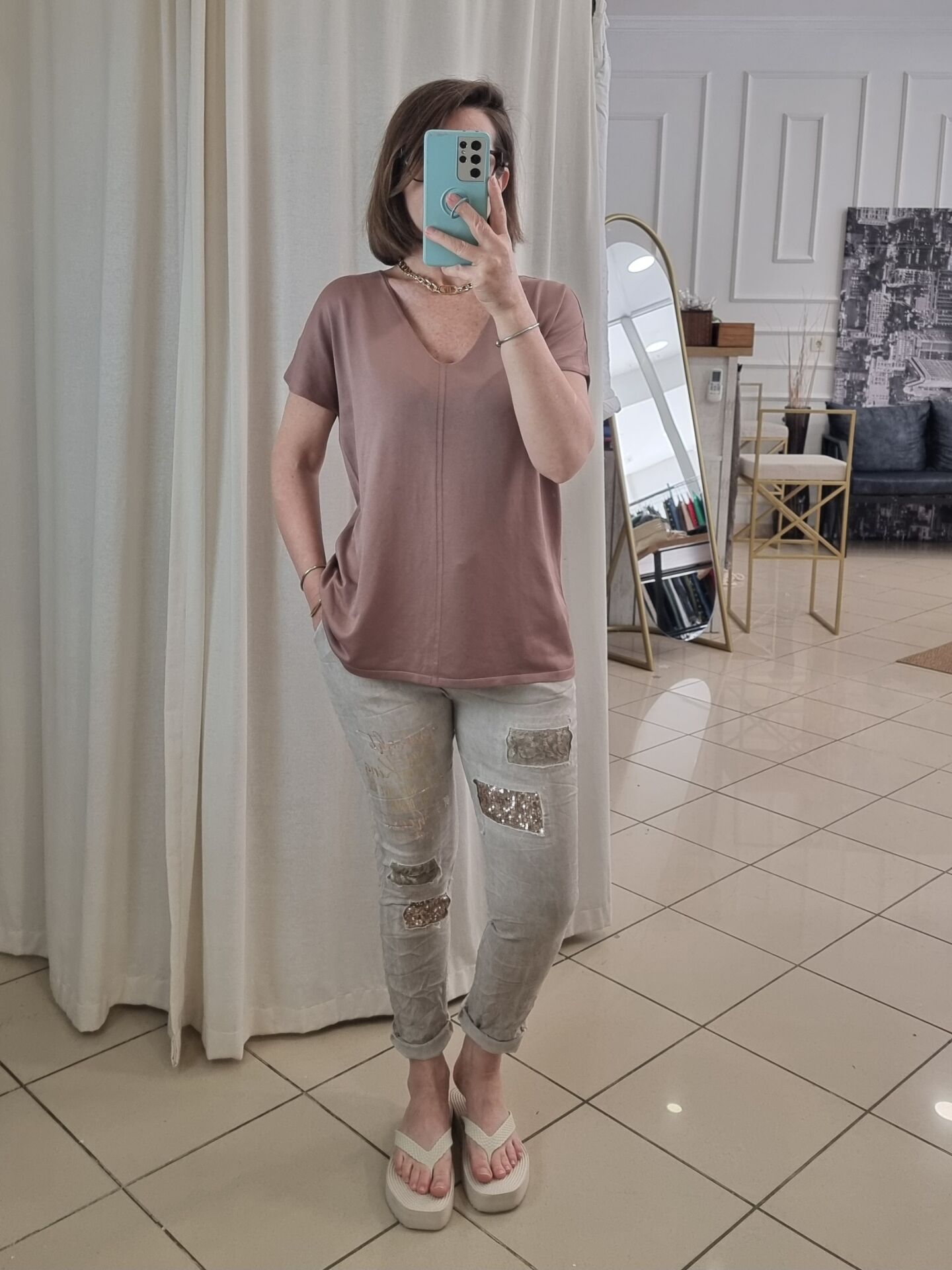 Yumuşak Triko V Yaka Tişört Kahve