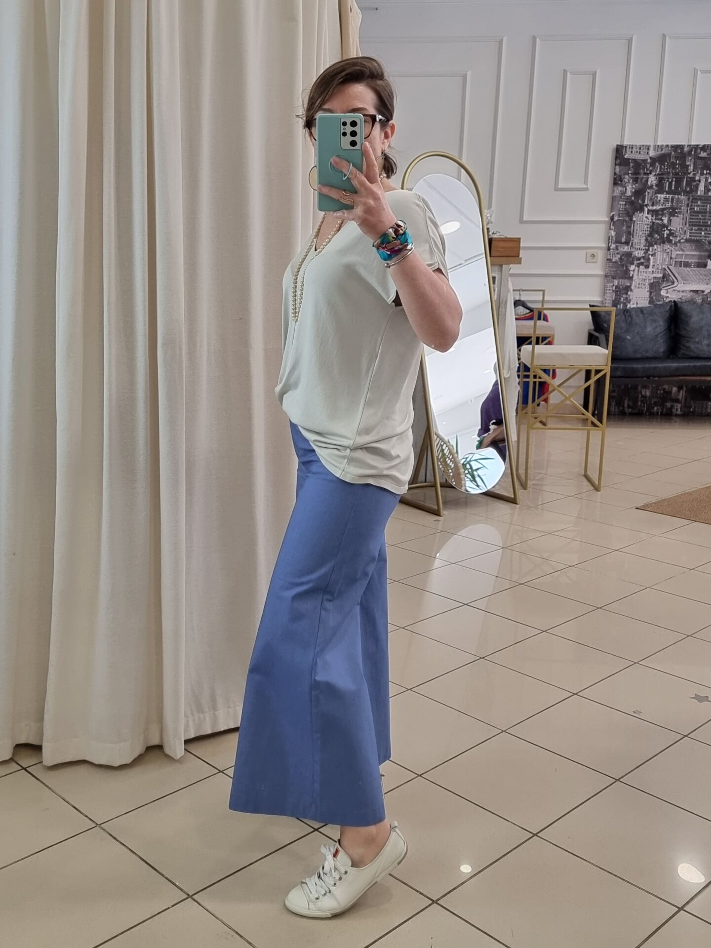 Yumuşak Triko V yaka Tişört Taş Rengi