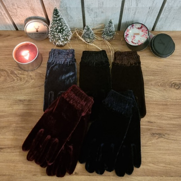 Bileği Lastikli Kadife Eldiven