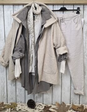 Kısa Buklet Kaban İtalyan Bej