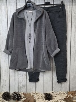 Gri Kapüşonlu Kadife Sweat Ceket