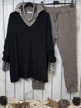 Düz Kesim V Yaka İtalyan Siyah Kazak